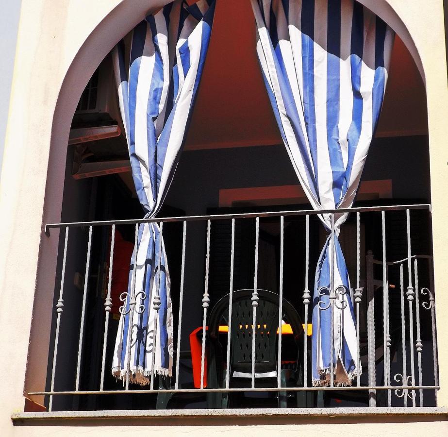 Sea Paradise Apartment Valledoria  Exterior photo